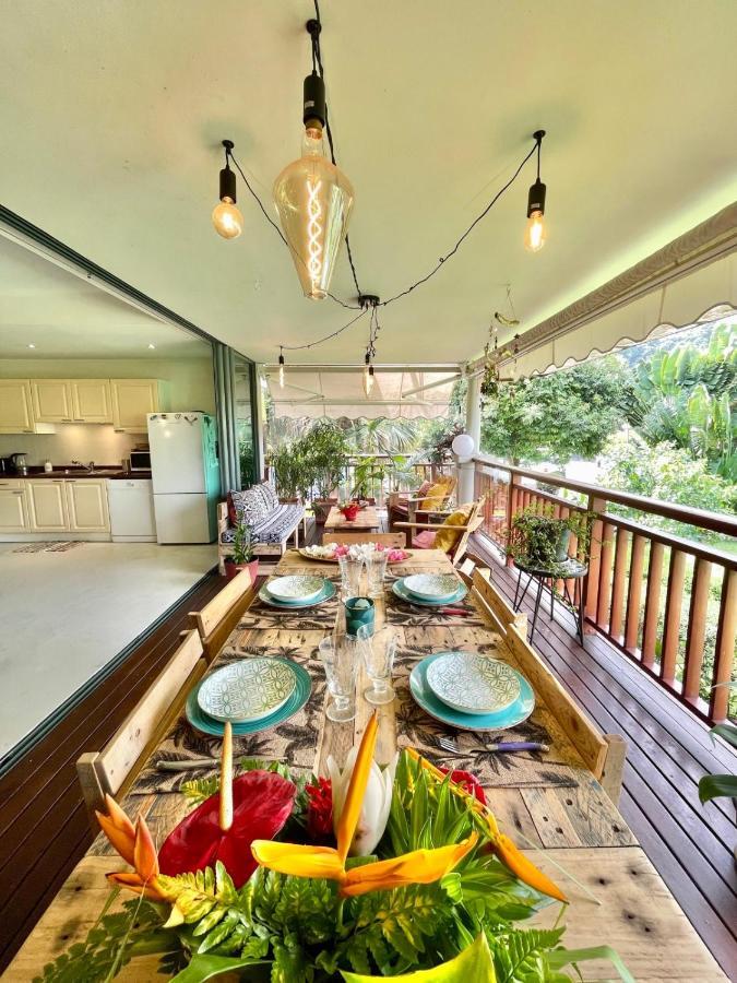 Vaiava Beach Carlton- Tahiti - Beachfront Luxury Residence & Pool - 4 Pers Punaauia  Extérieur photo