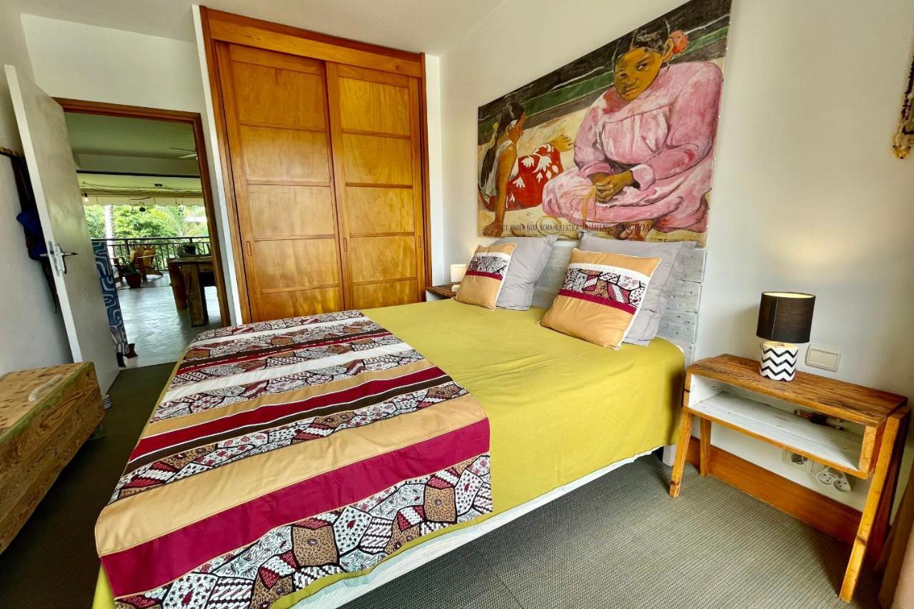 Vaiava Beach Carlton- Tahiti - Beachfront Luxury Residence & Pool - 4 Pers Punaauia  Extérieur photo